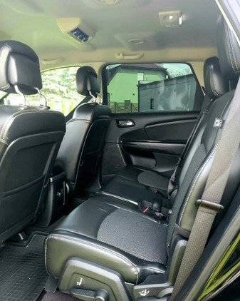 Dodge Journey cena 63900 przebieg: 128000, rok produkcji 2018 z Bogatynia małe 106